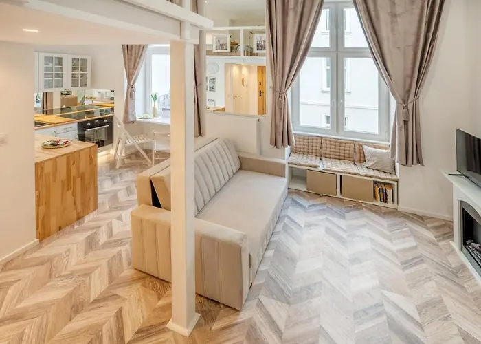 アパート - Fireplace, Location By Rentujemy ウッチ