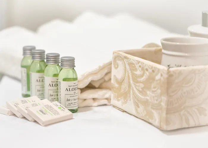 - Fireplace, Location By Rentujemy アパート ウッチ